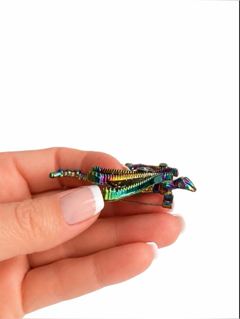 Dragon Fantasy Oil Slick Brooch Flying Dragon Modern